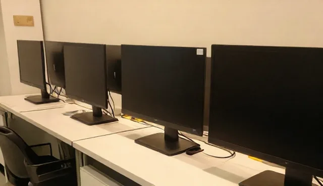 电脑清洁保养：家庭使用中的常见误区与应对策略